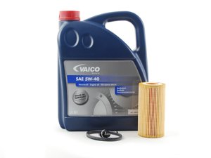 ES#2784784 - MK520T3KKT2 -  Oil Service Kit - With Magnetic Drain Plug - Includes Vaico oil, filter, and ECS magnetic drain plug - Assembled By ECS - Audi Volkswagen