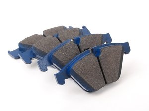 ES#2779699 - 7799-D918NC - Front Cool Carbon Street Sport Pad Set  - Excellent street pad developed for daily driving and with a friction level increasing with heat for an added layer of protection when additional braking performance could be required. - Cool Carbon Performance - BMW