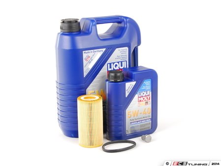ES#2784970 - MK525OILKT -  Oil Service Kit - Includes Liqui Moly oil, Hengst filter, and standard drain plug - Assembled By ECS - Volkswagen