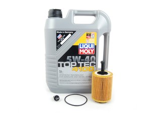 ES#2785134 - MK5TDIOILKT10 -  Oil Service Kit - With ECS Magnetic Drain Plug - Includes Hengst oil filter and Liqui Moly 5w-40 oil - Assembled By ECS - Volkswagen