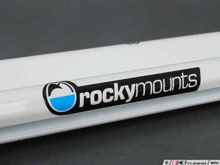 ES#1905625 - RM1018 - TieRod - White - (NO LONGER AVAILABLE) - Sleek, low-profile bike rack designed to fit 100% of factory crossbars with minimal installation. Accommodates bikes with or without disc brakes. - Rocky Mounts - 