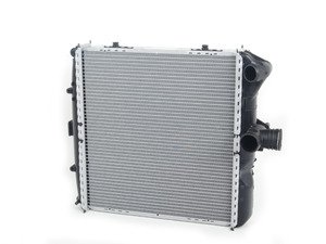 ES#2001142 - 99710613202 - Radiator - Right - Standard replacement radiator - Mahle-Behr - Porsche