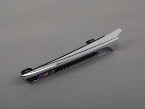 ES#2755443 - 51138056060 - Fender Vent Trim - Right - Attaches to the front fender grill to the rear of the wheel well. - Genuine BMW - BMW
