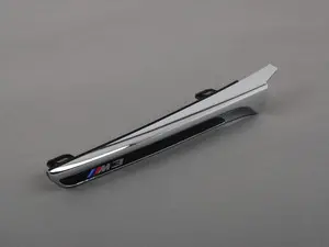 Fender Vent Trim - Right