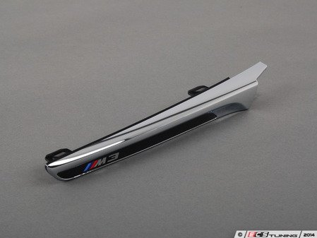 ES#2755443 - 51138056060 - Fender Vent Trim - Right - Attaches to the front fender grill to the rear of the wheel well. - Genuine BMW - BMW