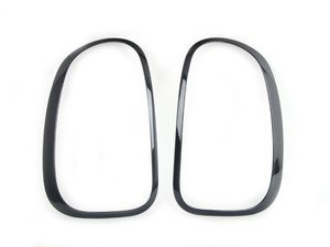 ES#2785044 - 63129812631KT - Rear Taillight Black Surround - Set - Located around the rear tail lights : part of the black line - Genuine MINI - MINI
