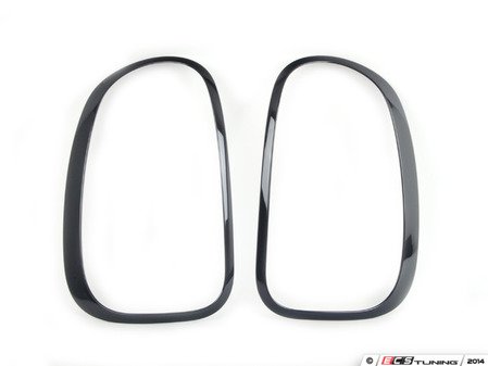 ES#2785044 - 63129812631KT - Rear Taillight Black Surround - Set - Located around the rear tail lights : part of the black line - Genuine MINI - MINI