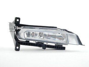 ES#173927 - 63177162740 - Fog Light - Right - Gives a sporty look & increases visibility - Genuine BMW - BMW