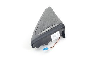 ES#2794908 - 51417348980 - Cover, Mirror Baseplate, Inner Right  - Genuine BMW - BMW