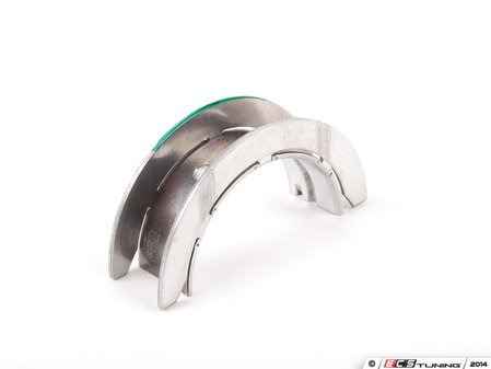 ES#2720721 - 11218605857 - Upper Guide Bearing Shell - Green - Upper guide bearing shell with a green designation, located in the center of the crankshaft. 56.00mm - Genuine BMW - BMW
