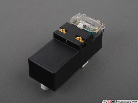 ES#2709028 - 3A0919506 - Auxiliary Fan Control Unit - Located near coolant reservoir - URO - Volkswagen