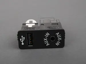 USB/Auxiliary input Socket 