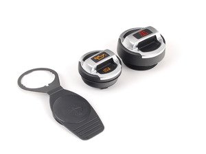 ES#2804151 - 009635ECS03KT - R8 Caps & Black Washer Fluid Reservoir Cap Set - Dress up your engine bay with a black washer reservoir cap and Audi R8 oil and expansion tank caps - Assembled By ECS - Audi Volkswagen