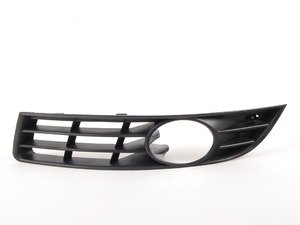 ES#2562565 - 955527-3 - Front Bumper Grille - Left - Located in the lower bumper - Bremmen Parts - Volkswagen