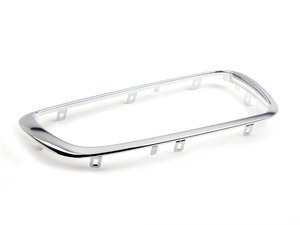 ES#78197 - 51137145740 - Kidney Grille Trim - Passenger (Right) - Snaps into the hood - Genuine BMW - BMW