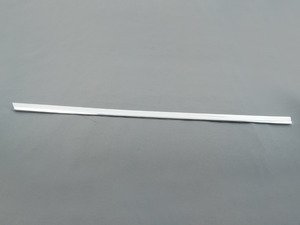 ES#1630112 - 1077280230 - Door Trim Strip - Chrome - Fits front right of vehicle. - Genuine Mercedes Benz - Mercedes Benz