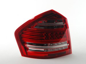 ES#1701452 - 1648203564 - Tail Lamp Assembly - Fits left side - Genuine Mercedes Benz - Mercedes Benz