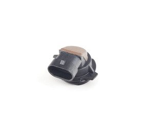 ES#172691 - 63126904050 - E39 Bulb Socket - Priced Each - Headlight bulb socket for low beams - Genuine BMW - BMW