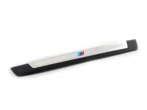 ///M Door Sill Cover - Right