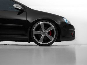 ES#5424690 - 628-9-23535-MK5 - 19" Alzor Style 628 Wheel and Tire Package - 235/35R19 - VW MK5 Rabbit/GTI/R32/Jetta - 19x8.5 ET35 5x112 57.1CB - Gloss Gunmetal/Machined Face - With your choice of tires mounted and balanced for an easy install! - Alzor - Volkswagen