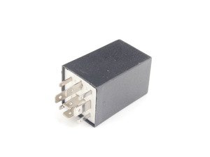 ES#2709335 - 3A0927181 - PNP Relay - Park/Neutral position relay - URO - Audi Volkswagen