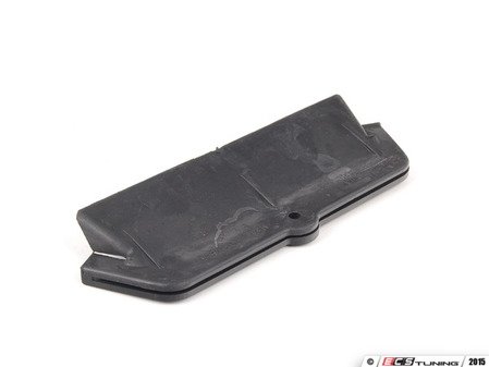 ES#4571600 - 98633136104 - Underbody Engine Bay Air Guide - Priced Each - Located at the metal engine tray - Left or Right side fitment - Genuine Porsche - Porsche