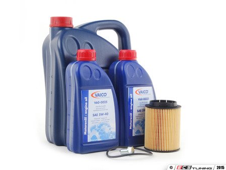 ES#2785031 - VR612VOILKT5 -  Oil Service Kit - Includes Hengst oil filter and Vaico 5w-40 oil - Assembled By ECS - 