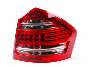 ES#1701454 - 1648203664 - Tail Lamp Assembly - Fits right side - Genuine Mercedes Benz - Mercedes Benz