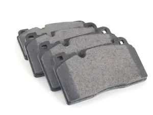 Front Brake Pad Set 