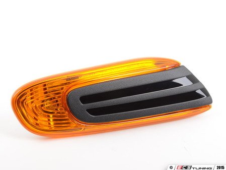ES#2728783 - 63137298346 - Side Turn Signal - Right - Add some black flare to the side scuttle - Genuine MINI - MINI