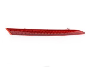 ES#2086471 - 5C6945106 - Bumper Reflector - Right - Found in the right side of the rear bumper - Genuine Volkswagen Audi - Volkswagen