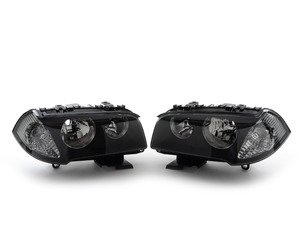 ES#2823053 - 63123418411KT - European Halogen Headlights Set - Clear Indicator - Headlights from across the pond for added style and functionality - TYC - BMW