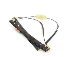 ES#2538625 - 4F0837462A - Front Window Regulator - Right - Does not include the window motor - Vaico - Audi
