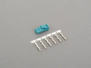 Socket Housing Repair Kit