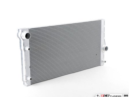 ES#2797566 - 17118615426 - Radiator - Standard replacement radiator - Genuine BMW - BMW
