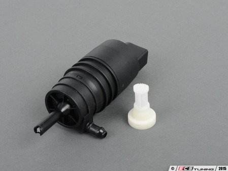 ES#2863156 - 67128362154KT1 - Washer Pump With Strainer  - Ensure proper life span of your new pump by replacing strainer also, with Meyle pump - Assembled By ECS - BMW