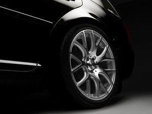 ES#5374989 - 040-IM-22545/255 - 18" Alzor Style 040 Wheel & Tire Package - Lexani (225/45R18 / 255/40R18) - 18x8.5/ET35 18x9.5/ET38 5x120 72.6CB - Silver/Machined Face - With Lexani LX-Twenty Tires (UHP All-Season 95W/99W XL 320AA) - Alzor - BMW