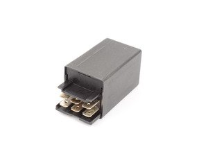 ES#179219 - 64508390158 - E30 Evaporator Temperature Regulator Switch - Detects low pressure in the evaporator - Genuine BMW - BMW