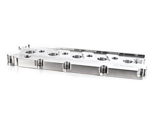 ES#2794548 - IEBAVB3 - 2.5L 5cyl Billet Valve Cover - Raw - Replace your worn out valve cover and faulty stock PCV with this raw finish billet valve cover. - Integrated Engineering - Volkswagen