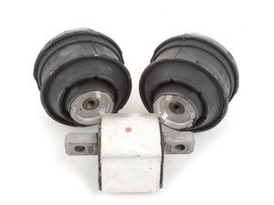 ES#2804884 - 2202402717KT1 - Drivetrain Mount Kit - Featuring Corteco Engine Mounts And Lemforder Transmission Mount - Assembled By ECS - Mercedes Benz
