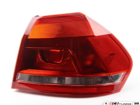 ES#2588996 - 561945096H - Outer Tail Light - right - Restore factory lighting - Genuine Volkswagen Audi - Volkswagen