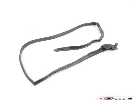ES#2533992 - 1077200278 - Door Seal - Right Side - Seals Sides And Bottom Of Door To Chassis - URO - Mercedes Benz