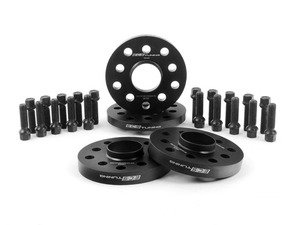 ES#2841005 - R7FlushKT -  Golf R Flush Kit (18" Wheels) - black bolts - Bring your stock wheels to the "flush" position - ECS - Volkswagen