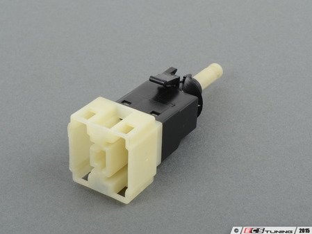 ES#2581434 - 0015456409 - Brake Lamp Switch - Located behind the brake pedal in your Mercedes-Benz - MTC - Mercedes Benz