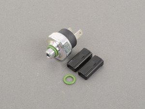 ES#2607892 - 95961313700 - A/C Low Pressure Switch - Located on the connecting line from the receiver-dryer to the condenser - Four Seasons - Porsche