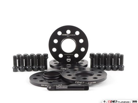 ES#2951802 - 009978ECS01KT1 - Wheel Spacer Flush Fit Kit - Black Bolts - Includes spacers & Black bolts to obtain a flush look on your OE 19" wheels - ECS - Audi