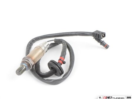 ES#2738799 - 0075423117 - Oxygen Sensor  - Located on the front exhaust pipe after the catalytic converter - Bosch - Mercedes Benz