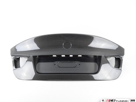 ES#2848943 - 008007ecs16a - CSL Style Complete Carbon Fiber Trunk Lid - E90 LCI - Get the legendary CSL look plus the benefits of lightweight carbon fiber. Reuses your factory trunk handle. - ECS - BMW