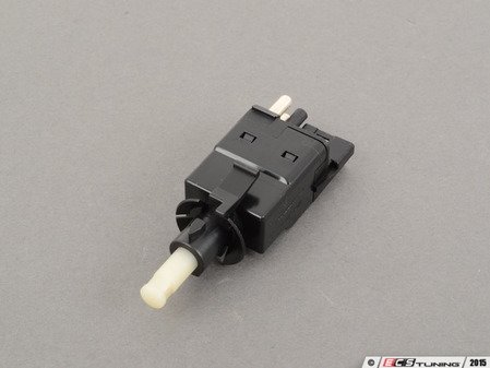 ES#2637024 - 0015450109 - Brake Lamp Switch - Located behind the brake pedal in your Mercedes-Benz - Facet - Mercedes Benz