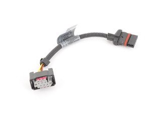 ES#2562717 - 12517835131 - ADAPTER LEAD - Genuine BMW - BMW